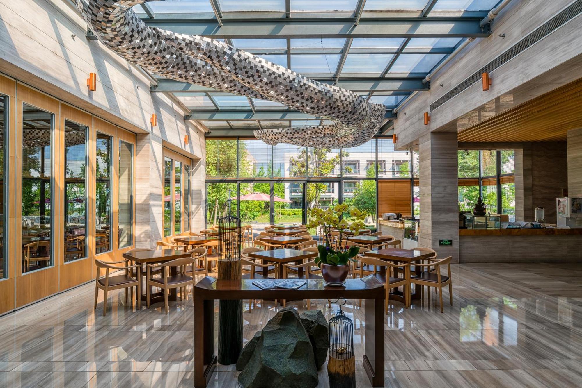 Citic Pacific Zhujiajiao Jin Jiang Hotel Qingpu Zewnętrze zdjęcie